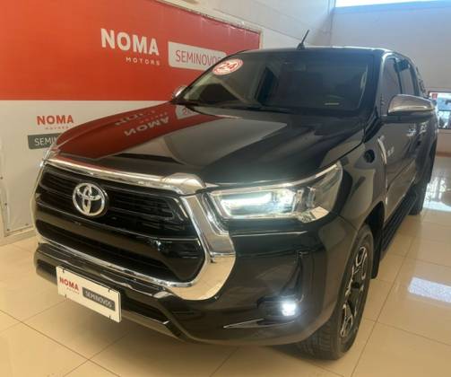 TOYOTA HILUX 2.8 D-4D TURBO DIESEL CD SRV 4X4 AUTOMÁTICO